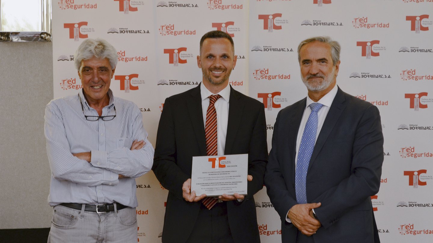 IIS La Fe Recibe el Trofeo a la mejor Institución en materia de Seguridad TIC
